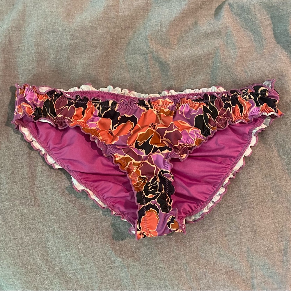 Victoria’s Secret Ruffle Ruched Hipster Bikini Bottom